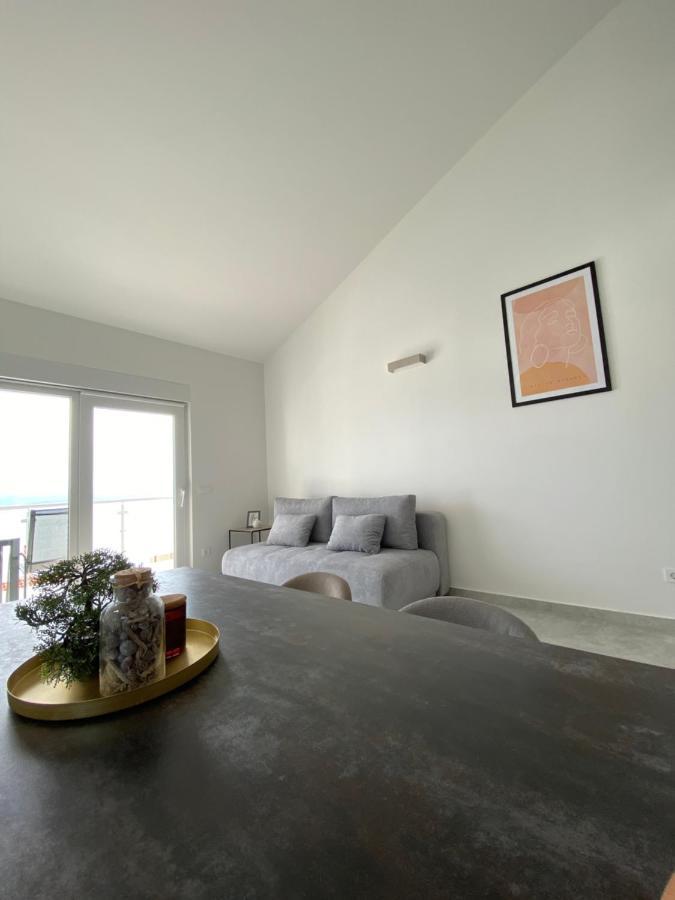Divine Moments Apartment Pisak Luaran gambar