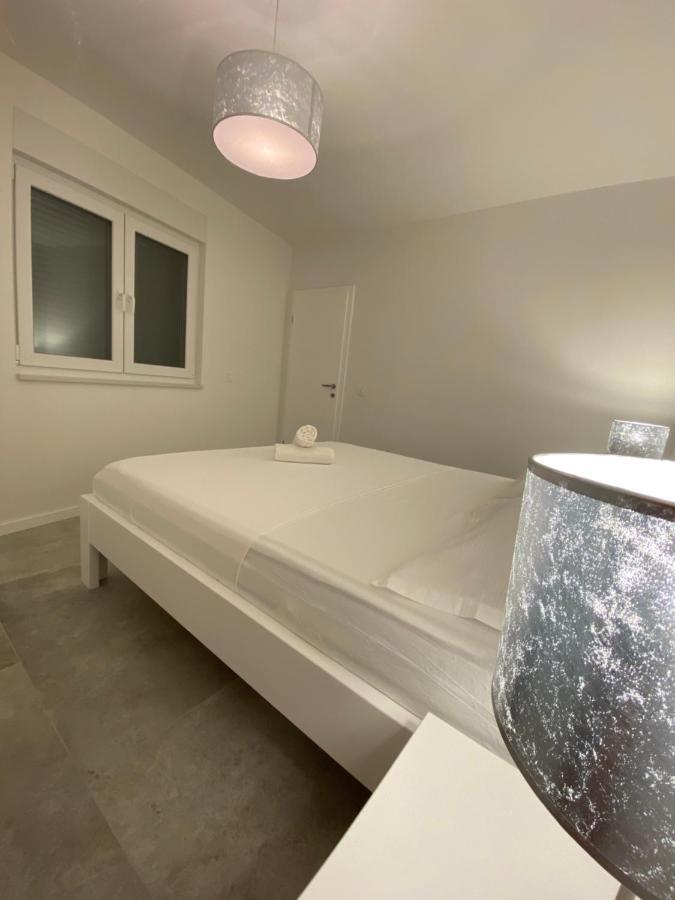 Divine Moments Apartment Pisak Luaran gambar